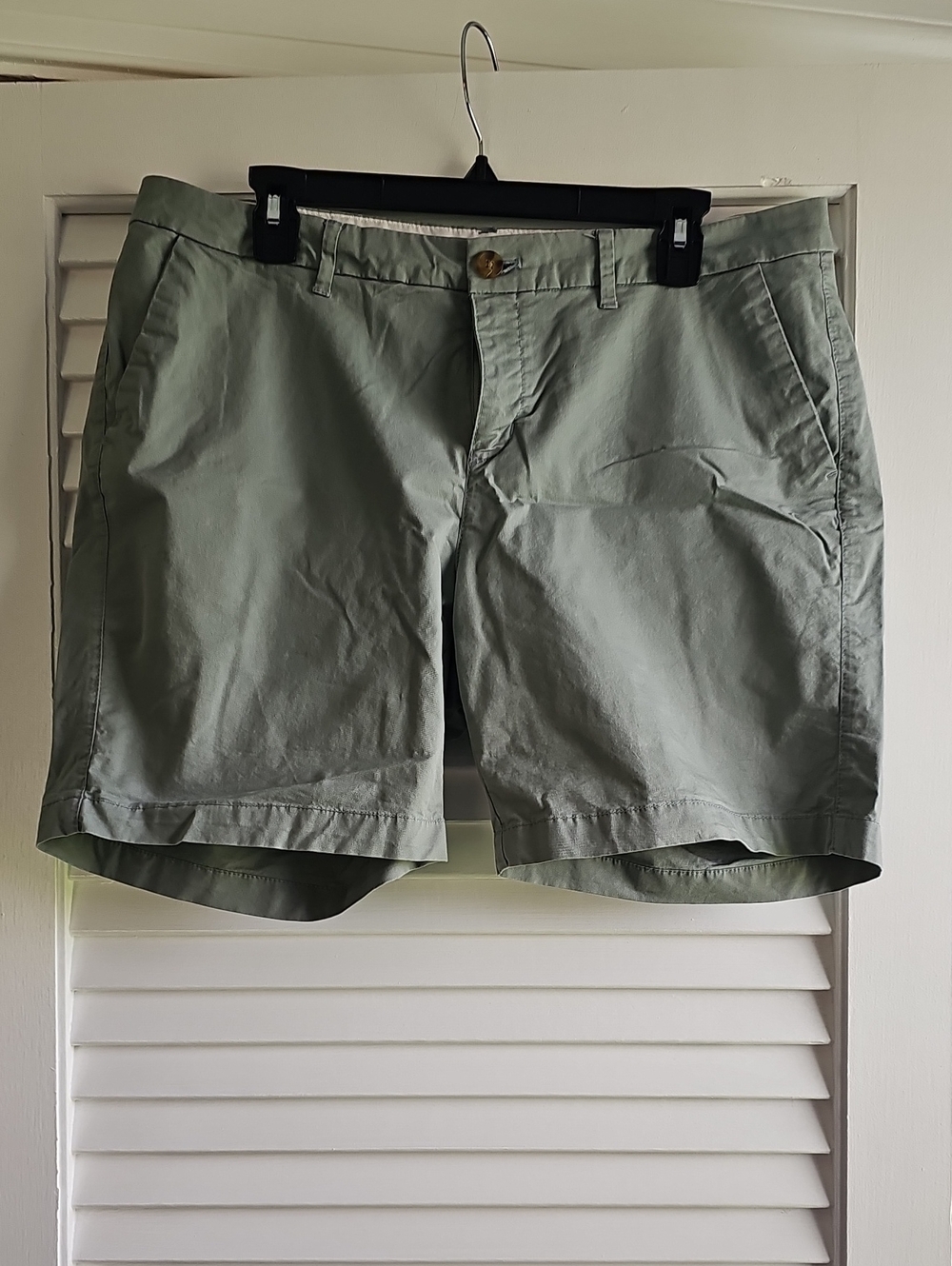Old Navy Womens dress shorts